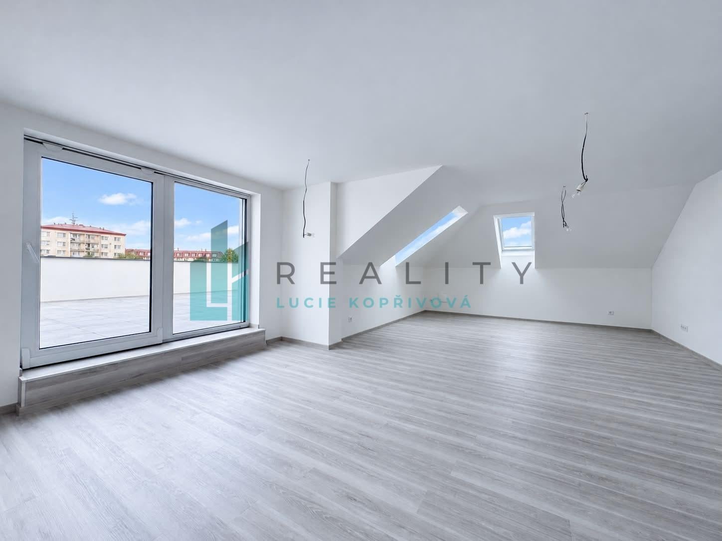 Prodej bytu, 3+kk, 93 m²