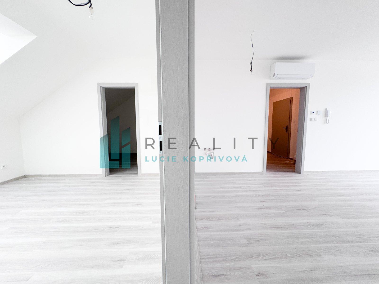 Prodej bytu, 3+kk, 93 m² — fotografie 7