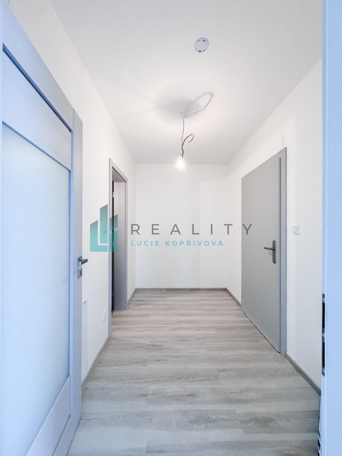 Prodej bytu, 3+kk, 93 m² — fotografie 10