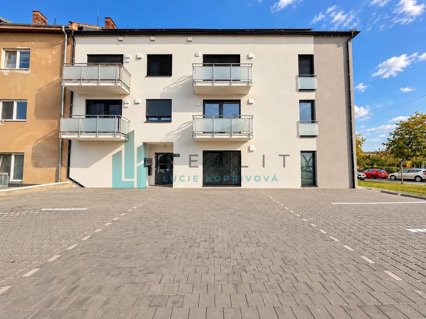 Prodej bytu, 3+kk, 93 m² — fotografie 19